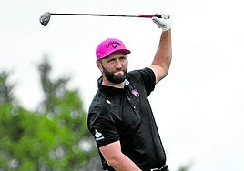 Jon Rahm dio grandes golpes en la tercera jornada del LIV de Rocester.