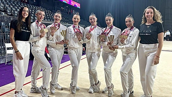 El conjunto de Salma Solaun se cuelga tres oros en la Copa del Mundo de Cluj-Napoca