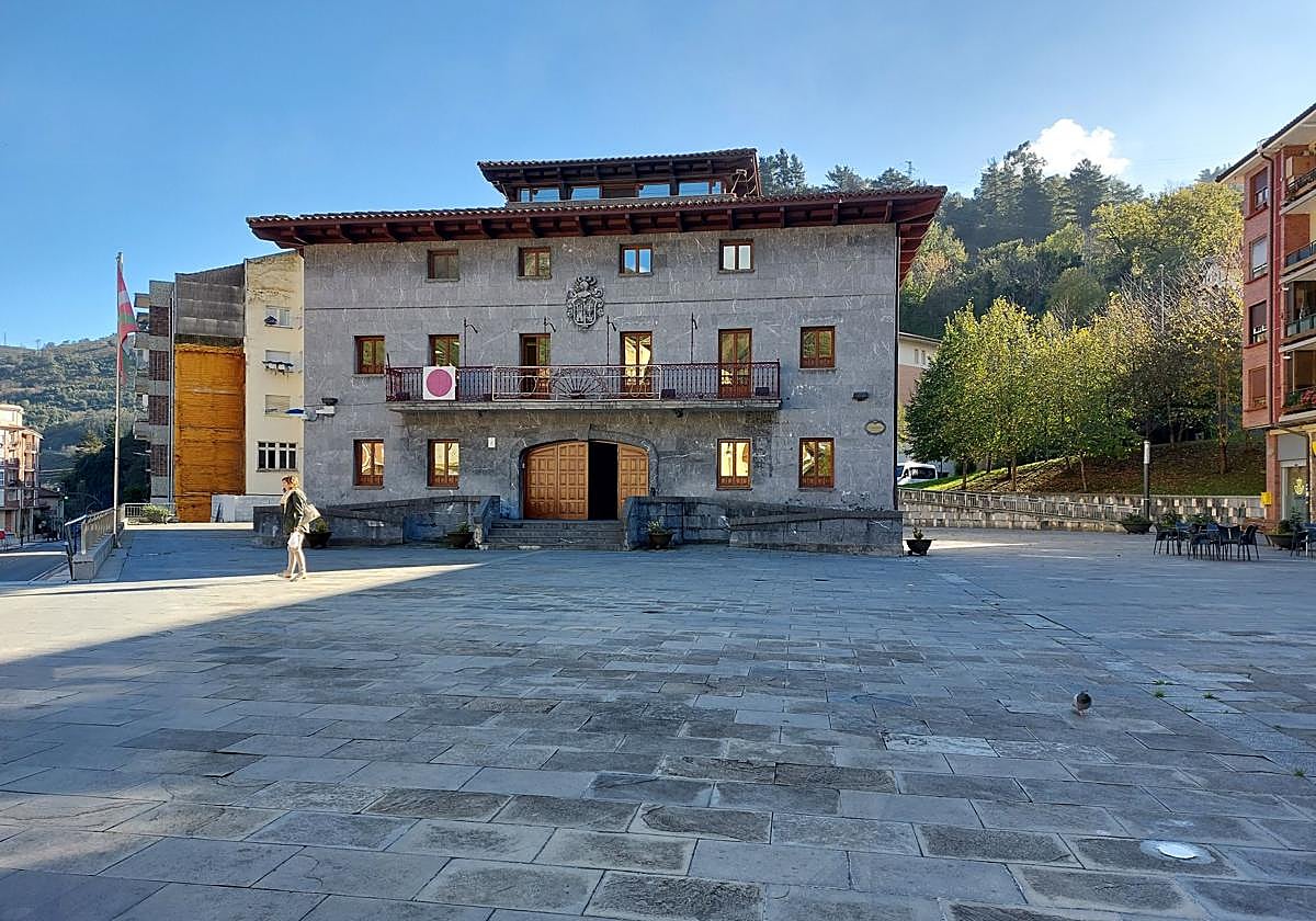 Plaza frente al edificio consistorial, donde se celebrará este miércoles la concentración.