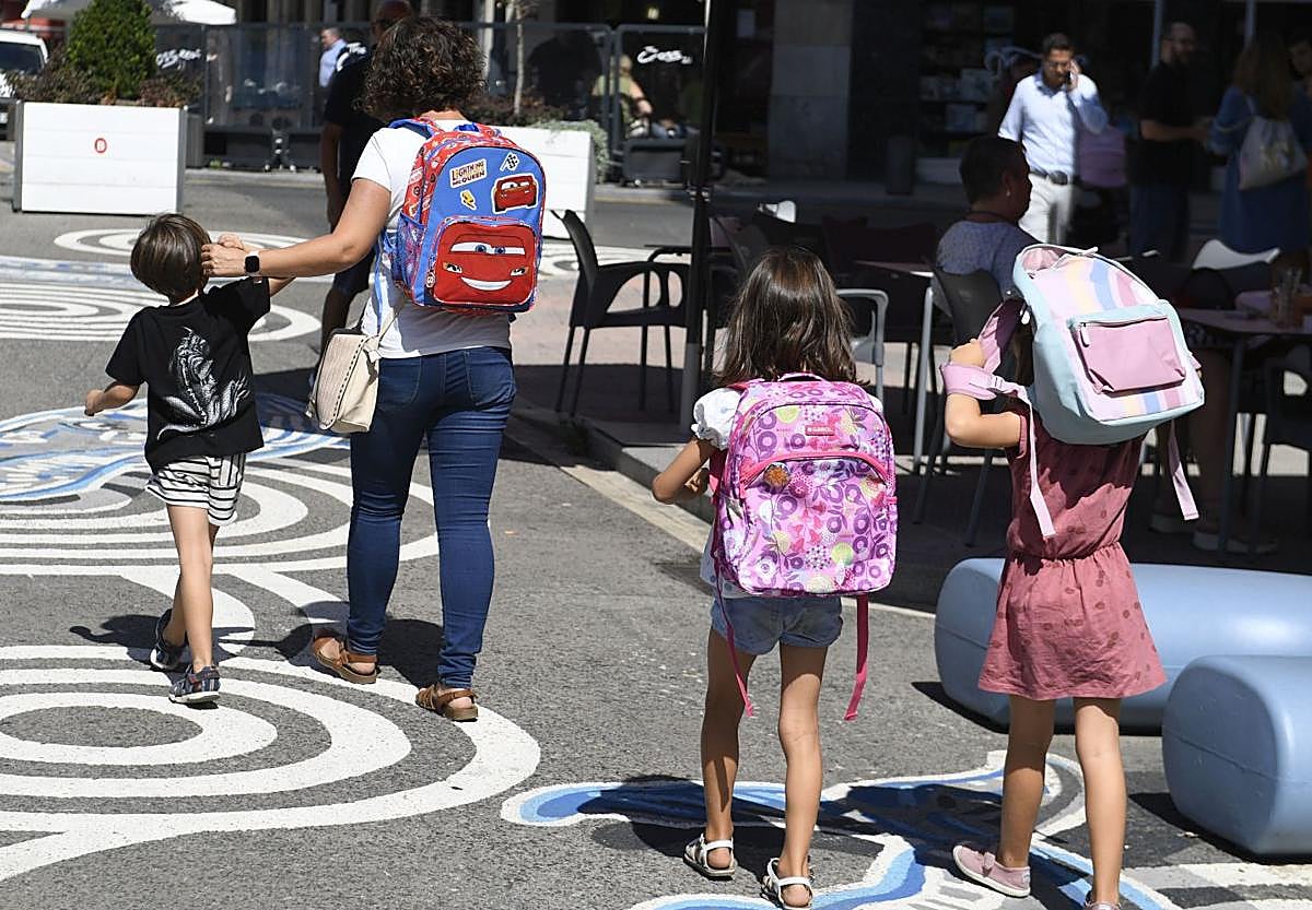 ¿Si tienes un hijo de entre 1 y 8 años podrás beneficiarte de las dos nuevas semanas de permiso retribuido?