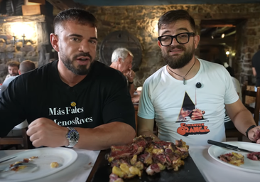 El menú chuletón de 35 euros de un asador vizcaíno con malas reseñas que ha enamorado a 'Cenando con Pablo'