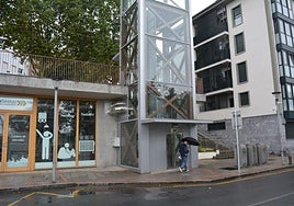 El elevador funcionará en horario de 7.00 a 23.00.