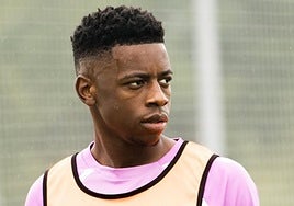 Tras varios días ejercitándose con sus nuevos compañeros, Leonardo Buta ya está listo para debutar.