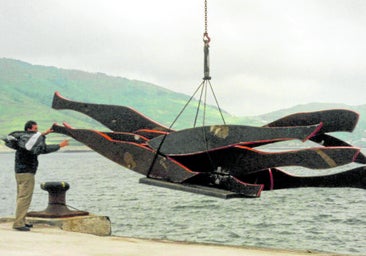 La otra escultura de Polaris lleva años vandalizada.