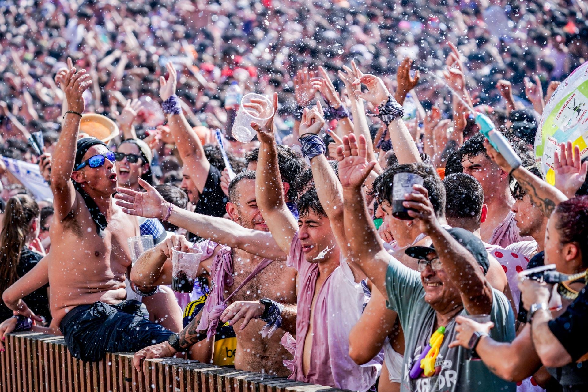 La bajada de Celedón en imágenes