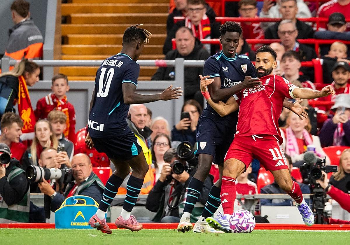 El Liverpool aumenta los nubarrones de la pretemporada