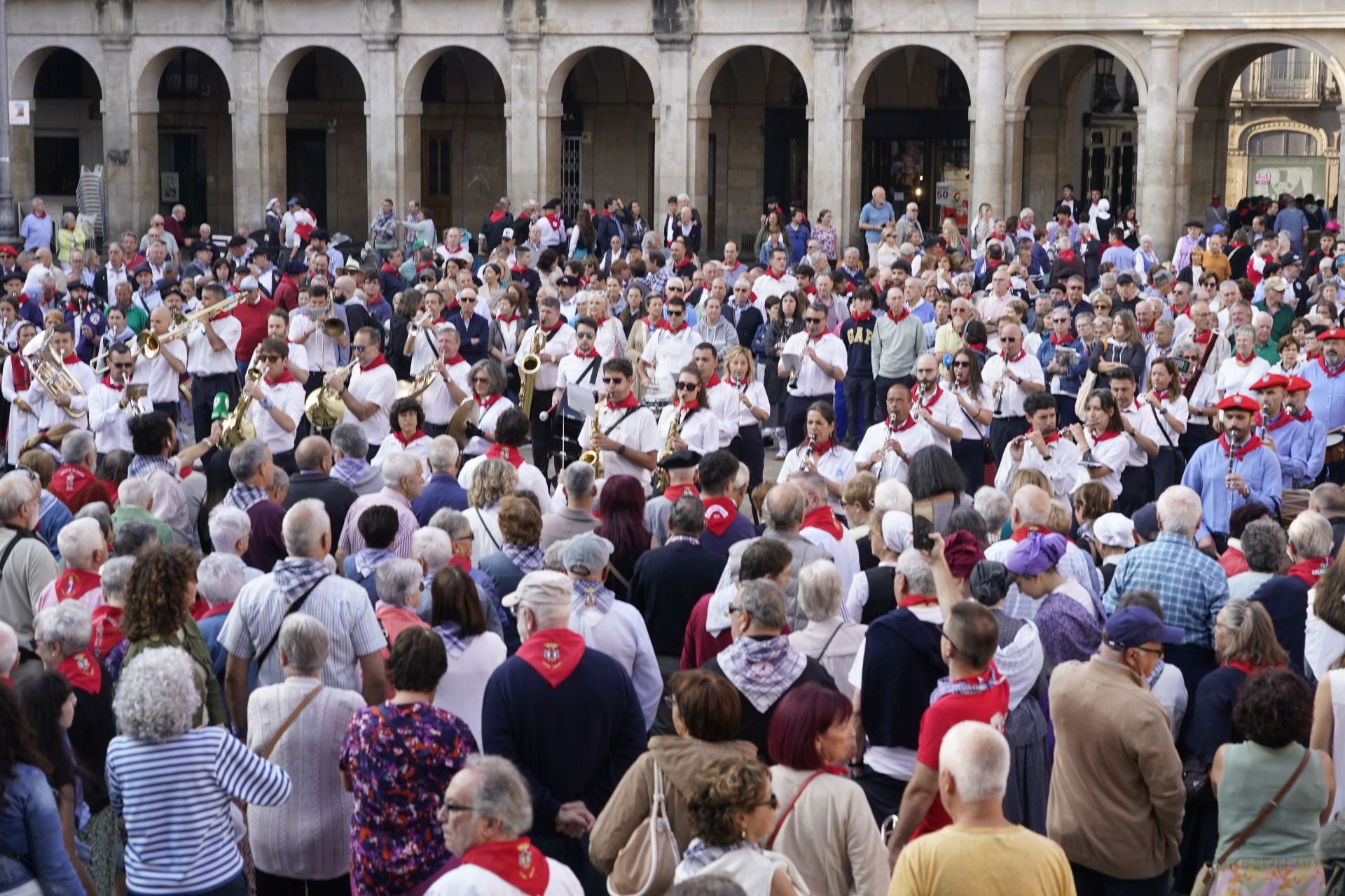 La segunda jornada de fiestas de Vitoria, en imágenes