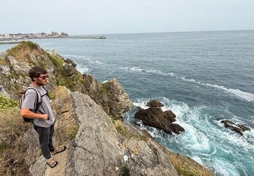 Muere el menor vasco herido anoche tras caer desde una altura de 20 metros en un acantilado de Castro