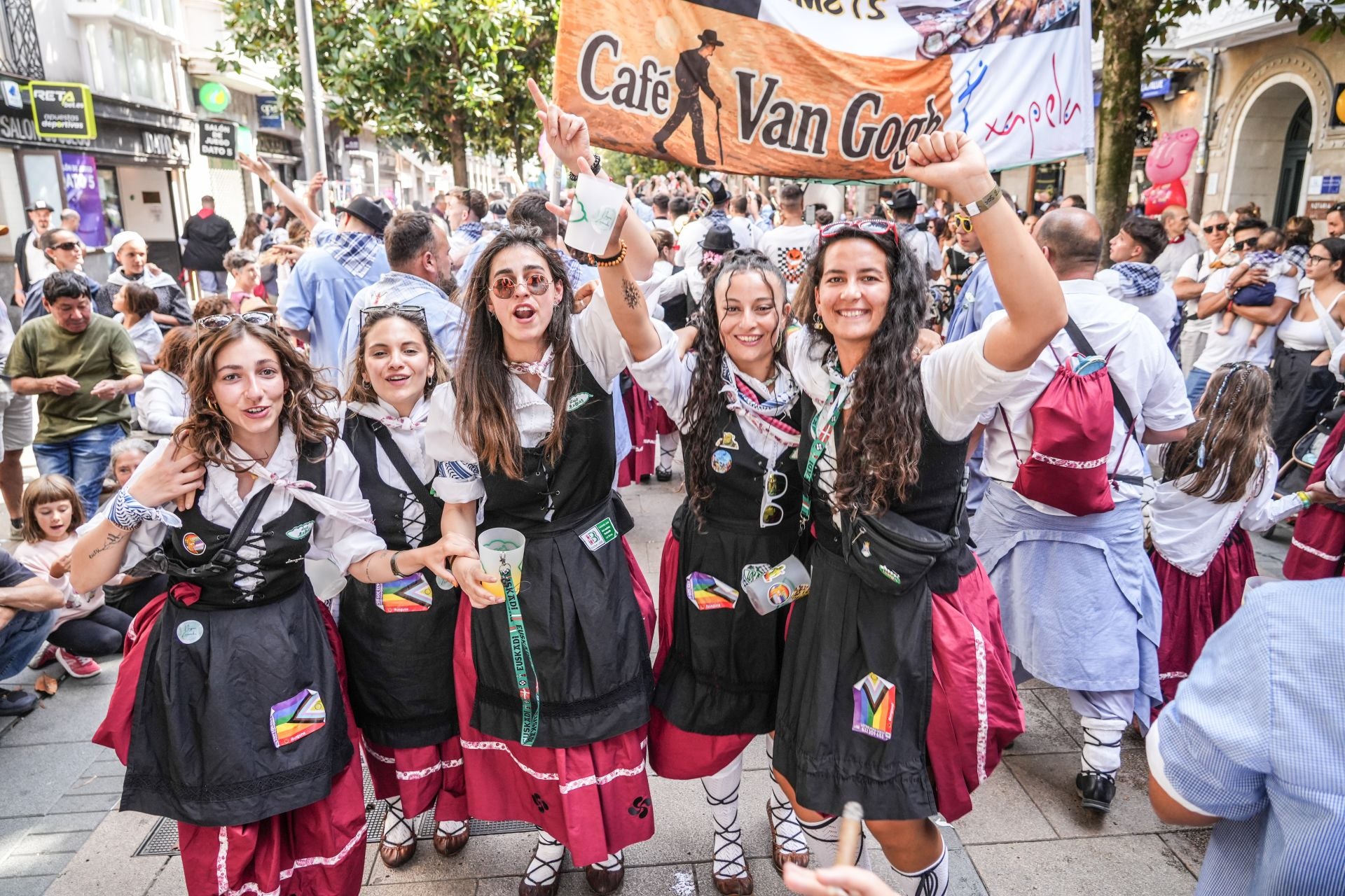 La segunda jornada de fiestas de Vitoria, en imágenes