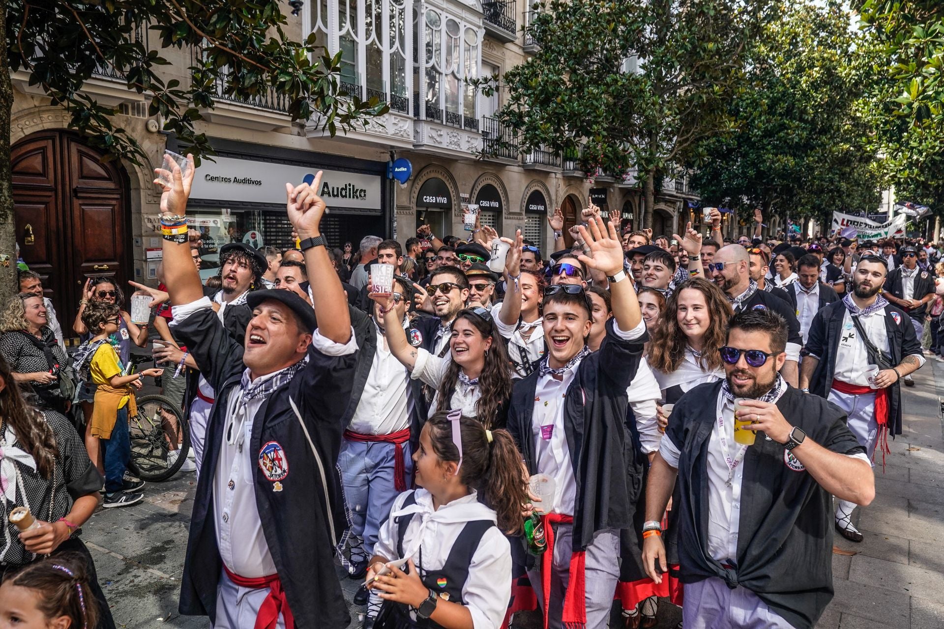 La segunda jornada de fiestas de Vitoria, en imágenes