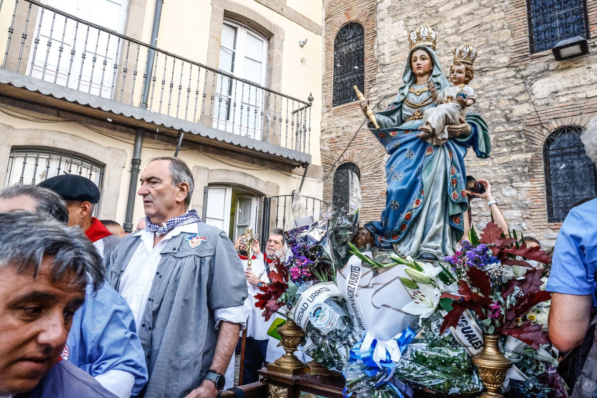 El Rosario de la Aurora, en imágenes