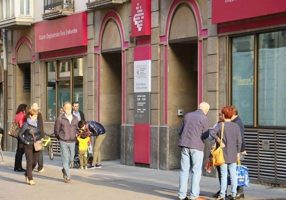 Los servicios sociales de la Diputación de Álava ofrecerán atención sin cita previa