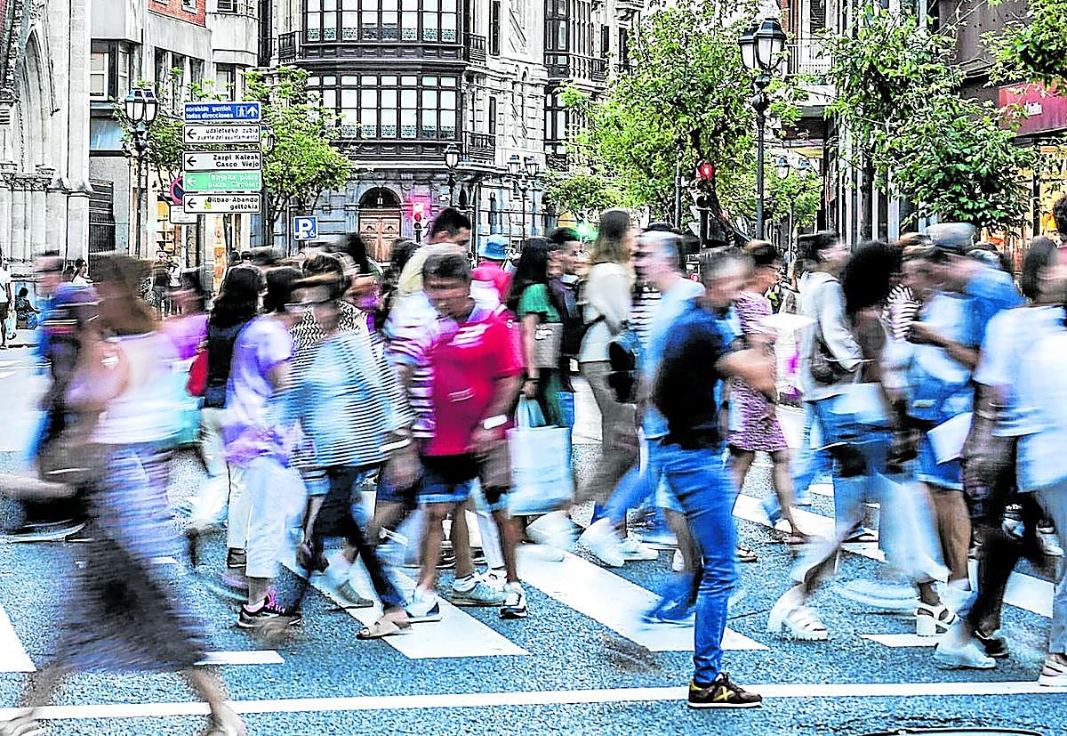 Bizkaia ha logrado mantener población, y ahora aumentarla, gracias a la llegada de personas extranjeras.