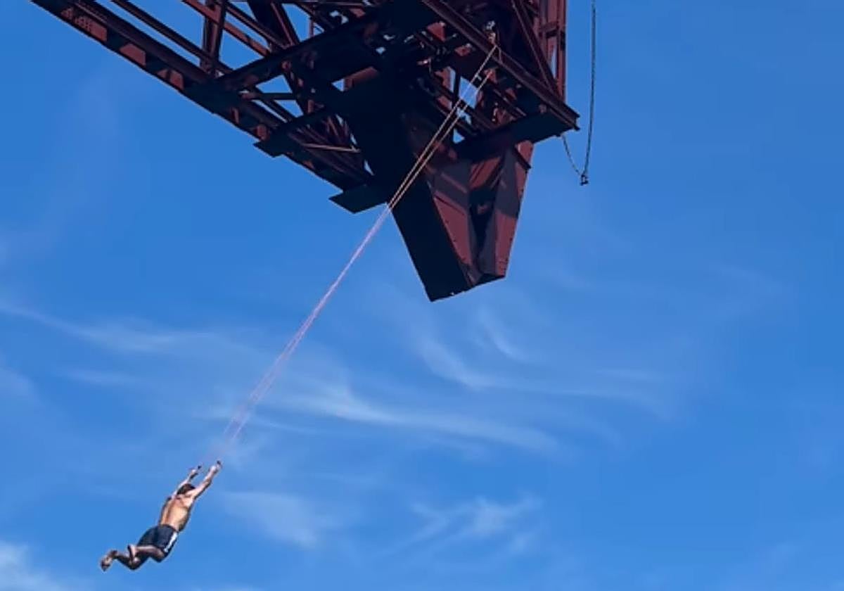 Captura del vídeo subido por el joven, que ya ha sido borrado de su cuenta.