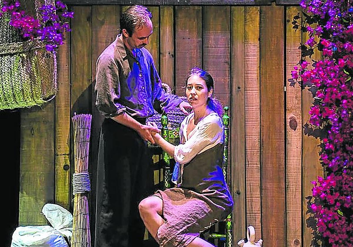 Una escena de los ensayos de 'Yerma' en Sevilla.