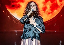 Antonio García durante la actuación de Arde Bogotá en el Sonorama.