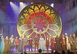 El rosetón y los saludos finales