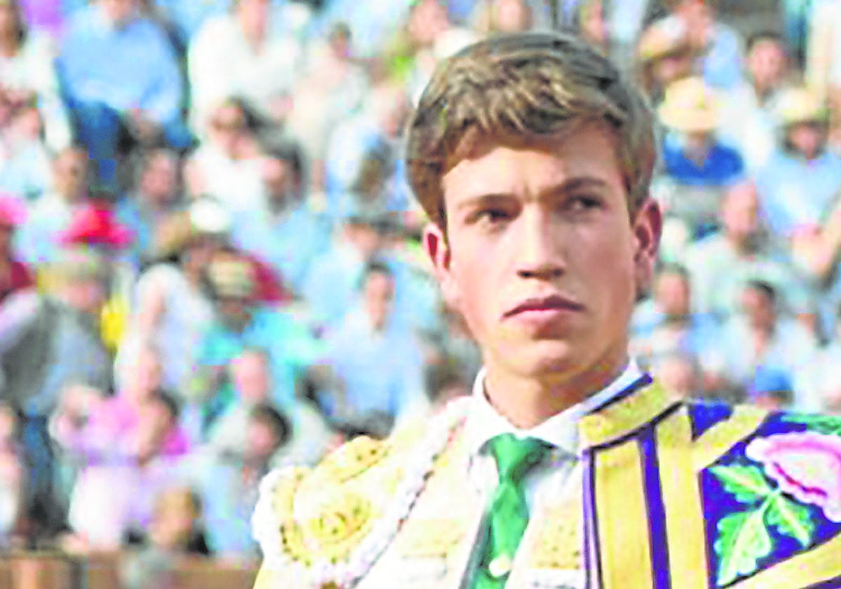 «De chico, en vez de jugar al fútbol con el primo, me imaginaba vestido de luces»