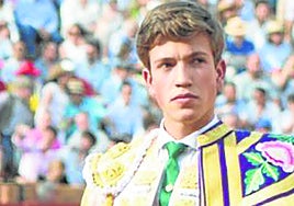 «De chico, en vez de jugar al fútbol con el primo, me imaginaba vestido de luces»