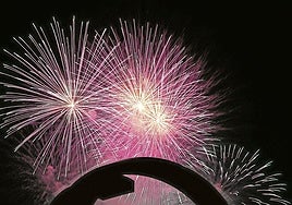 Los fuegos de la mano de Beisel Pyrotechnik.