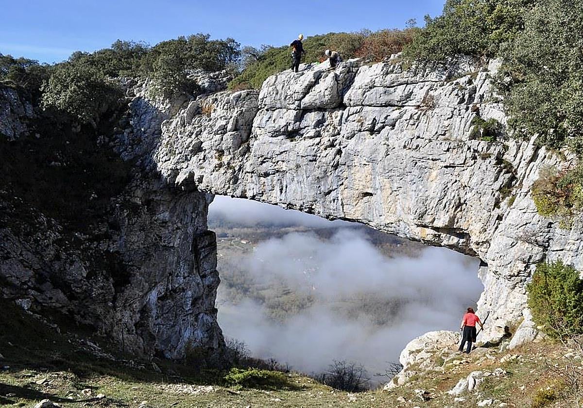 Imagen principal - Imágenes de la ruta e intinerario de la misma.