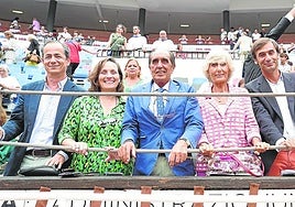 José Miguel Rotaeche, Carmen Aguirre, Jorge Ortiz de Urbina, Isabel Lipperheide, Tristán y Luis Lezama Leguizamón y Juan Salazar.