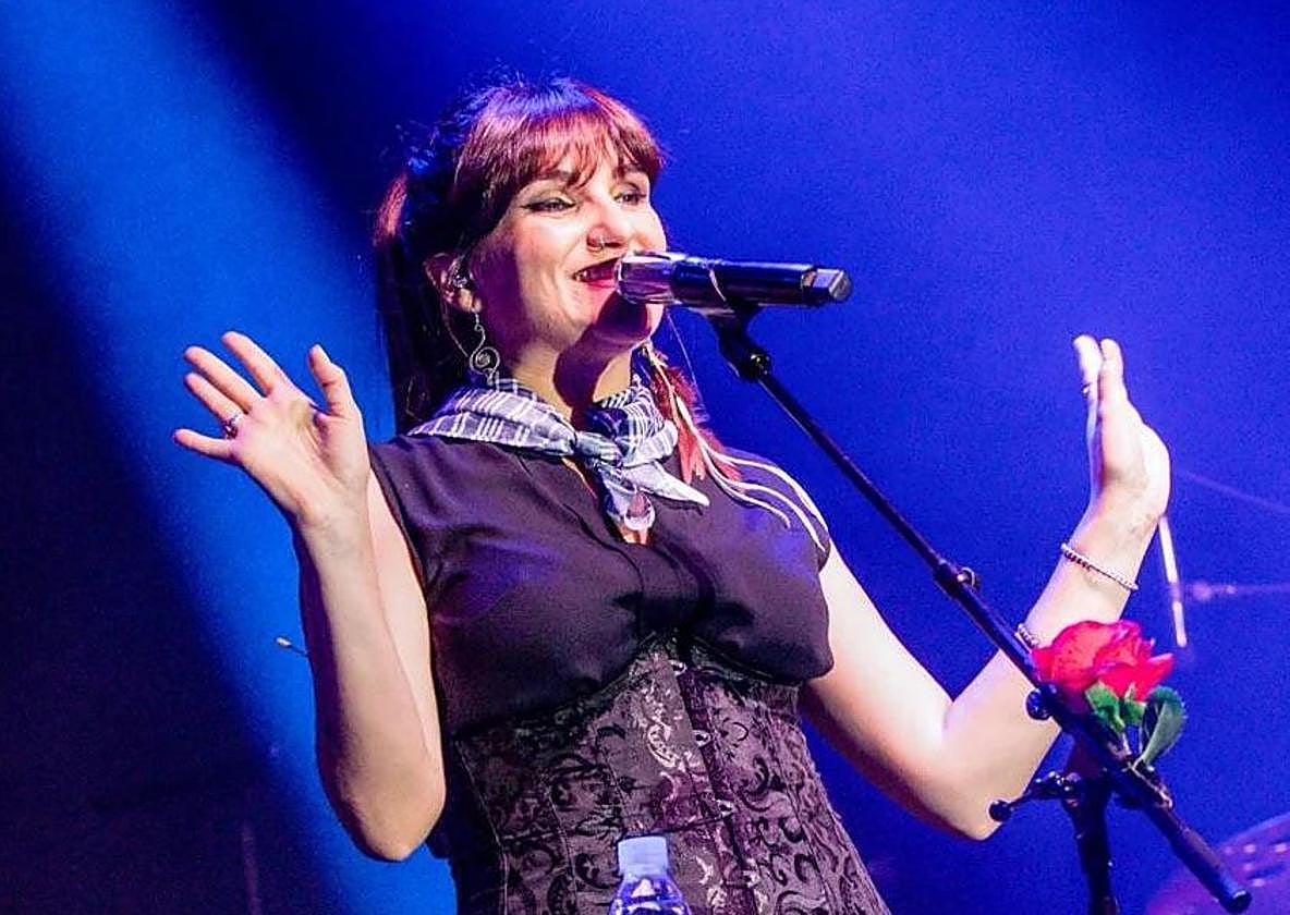 Rozalén, que actúa hoy en Bilbao, sale en defensa de Kai Nakai, Maren y Olatz Salvador