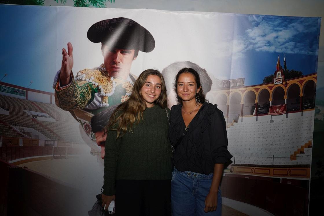 Carmen Mateos y Julia Parra.