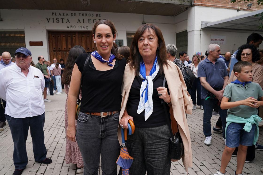 Itxaso Gorbeña y su madre Amaia López.