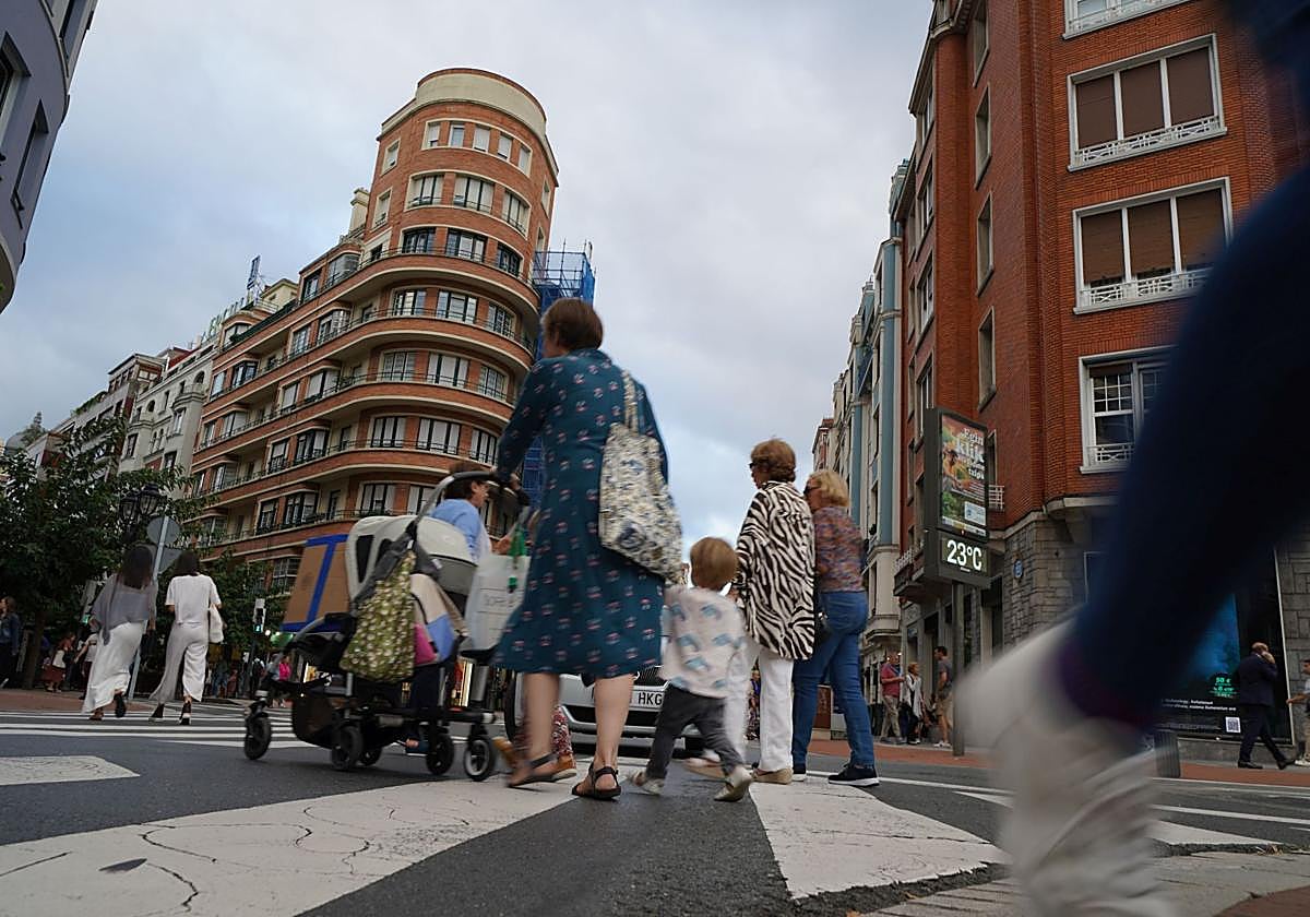 Paso de peatones en el centro de Bilbao.