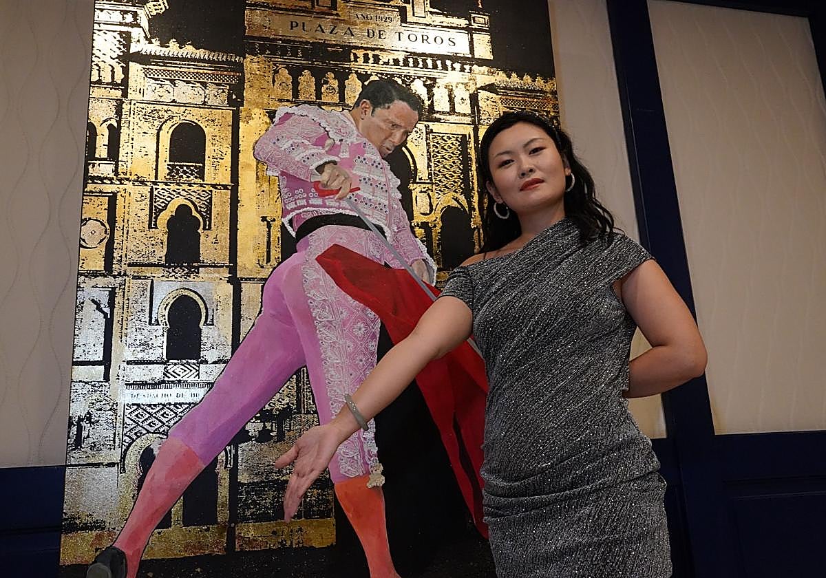 Ruoheng Li, la joven pintora china que acerca a Bilbao su pasión por los toros... y los toreros