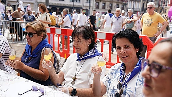 Si hay que beber a las 11 de la mañana, que sea buena sidra