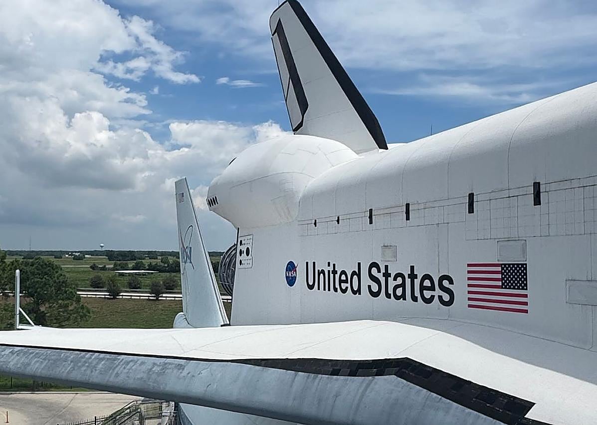 Imagen secundaria 1 - Aitor Ocio alucina en su visita a la Nasa