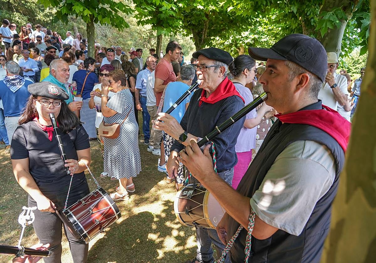 Lagrán se cita con San Bartolomé