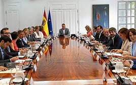 Imagen del Consejo de Ministros presidido ayer por Pedro Sánchez.