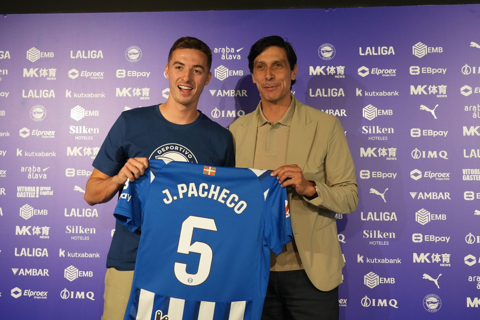 Sergio Fernández: «Nos gusta Denis Suárez, pero la dificultad de incorporarlo es máxima por su nivel»