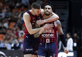 El propietario del Hapoel Tel Aviv descubre que Howard «fue ofrecido» a jugar con Israel