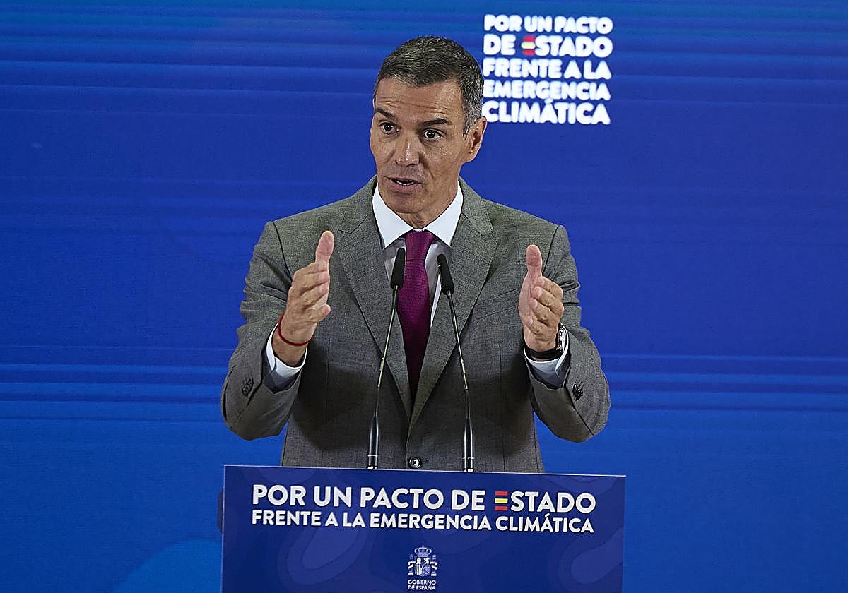 Pedro Sánchez, durante el acto celebrado este lunes sobre la emergencia climática.