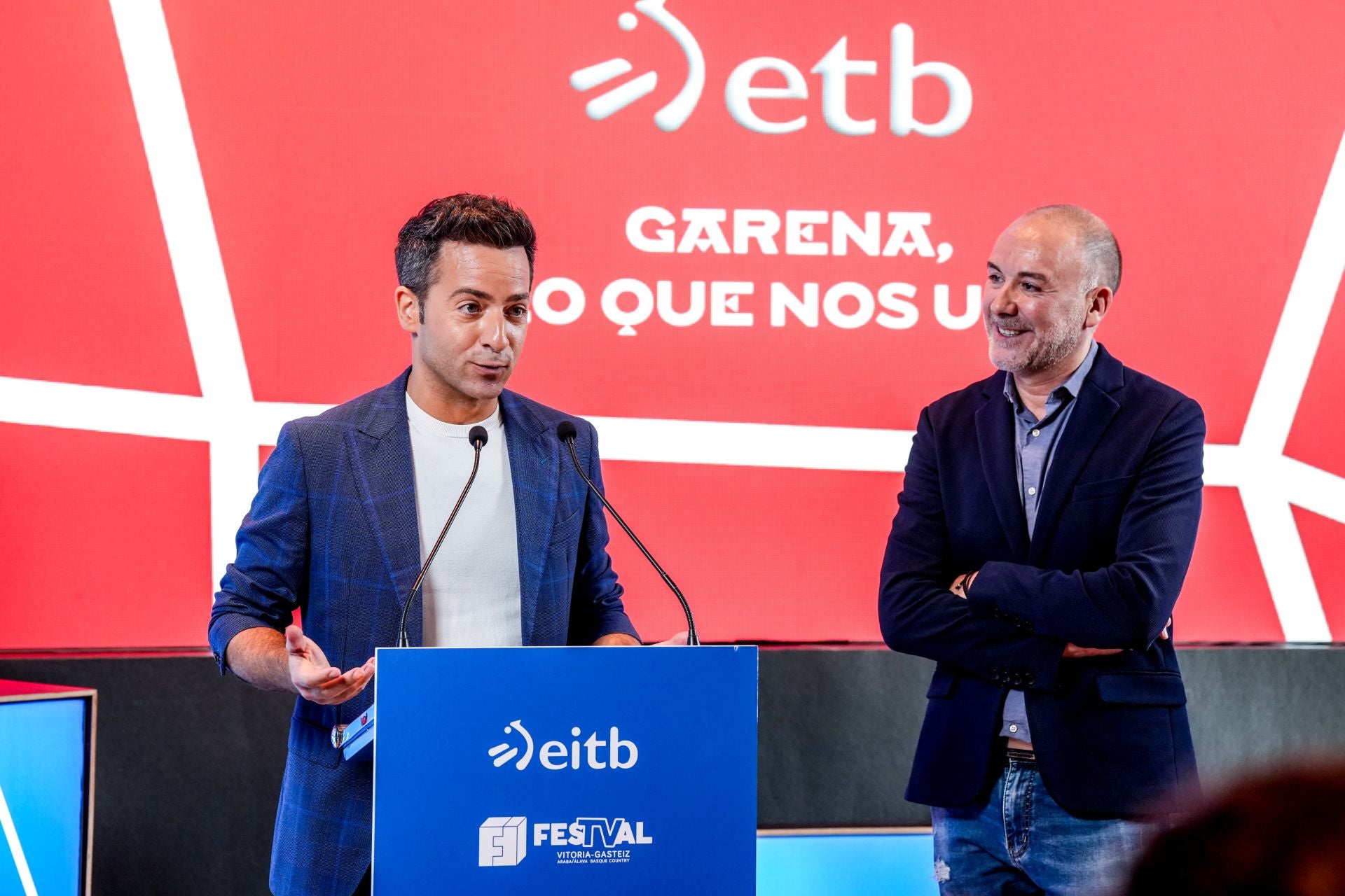 Los protagonistas de la nueva temporada de ETB visitan el FesTVal de Vitoria