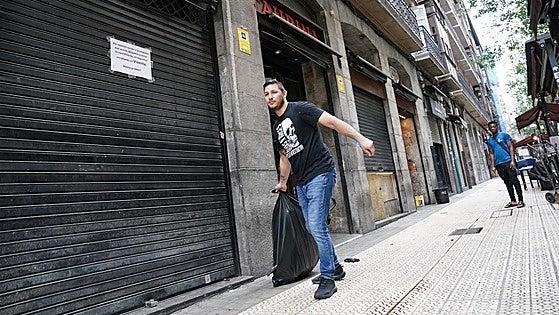 Los once comercios y bares de Ledesma cierran sin saber aún cuándo reabrirán