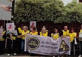 Protesta reciente de Amnistía Internacional a las puertas de CAF.