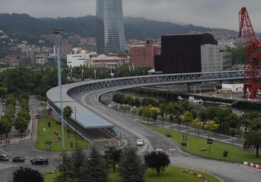 Comienzan los primeros cortes de tráfico por el paso de La Vuelta