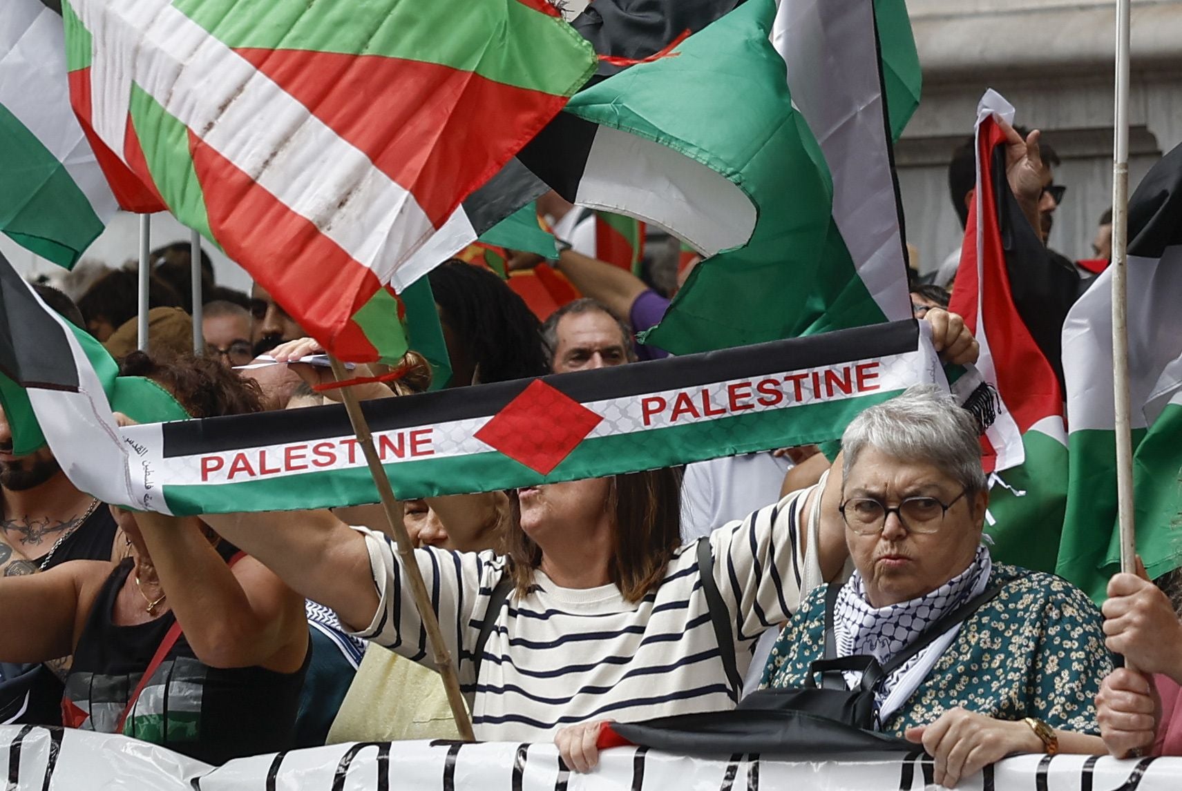 Incidentes en la meta de La Vuelta en Bilbao