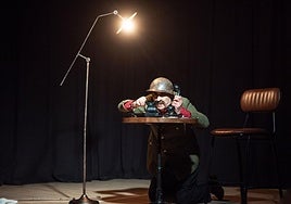Mariano Lasheras, de Zoótropo Teatro, interpreta '¿Está Gila?'.