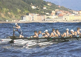 Urdaibai ha batido a Orio dos veces este verano y ambas en aguas de La Concha.