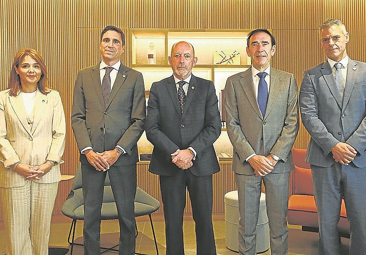 Ainhoa Iturritza, Mario Librado, Félix Ángel Fernández, Alfredo Alonso y Gorka Calvete