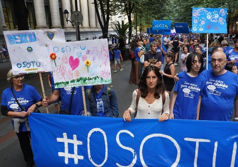 Osotu, berandu ireki zen ikastetxea