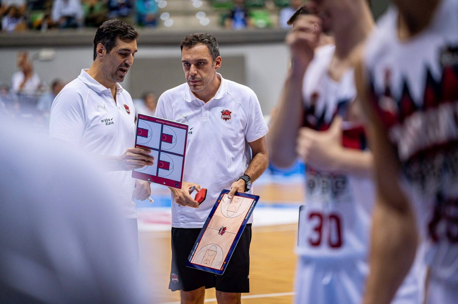 El San Pablo Burgos-Baskonia de pretemporada, en imágenes