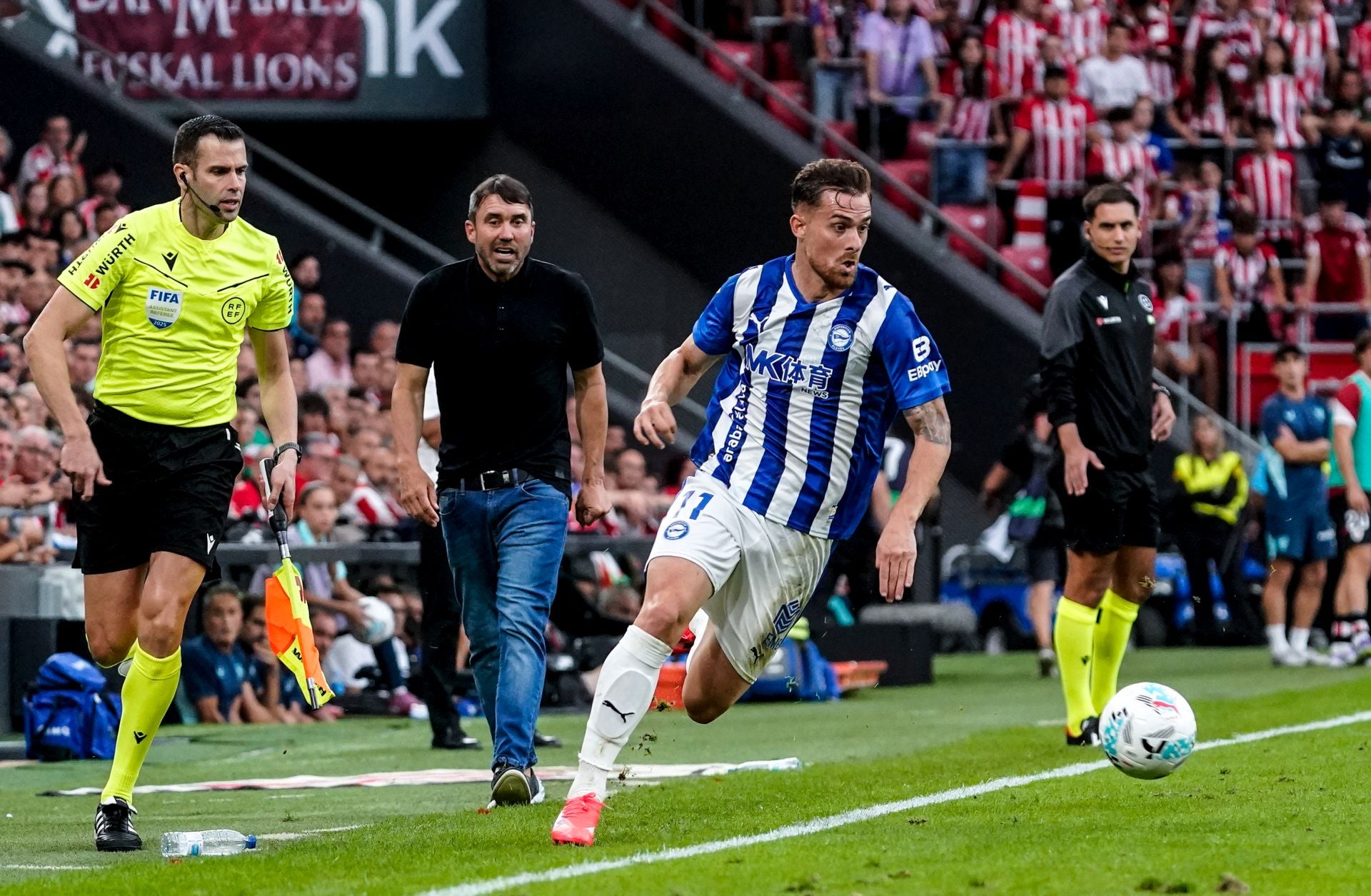 Las mejores imágenes del derbi entre Athletic y Alavés