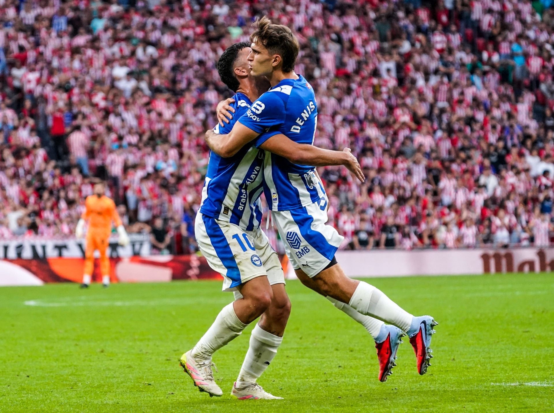 Las mejores imágenes del derbi entre Athletic y Alavés